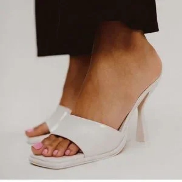 Call it SPRING Selita Mule Sandal - black patent leather - size 5 - Picture 4 of 16